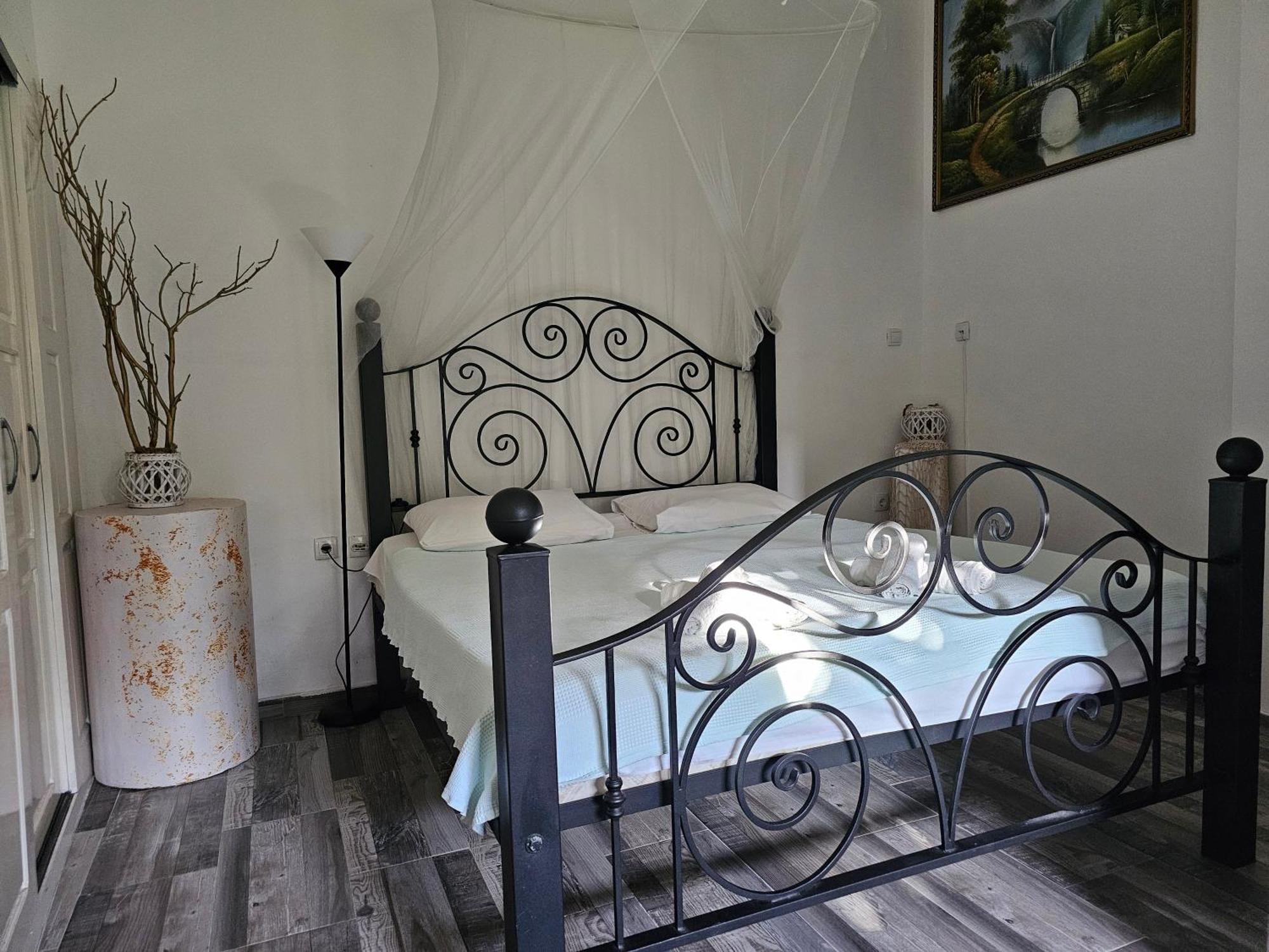 Modern Seaside Escape - Stunning Sea View - Private & Stylish Apartment Котор Екстериор снимка